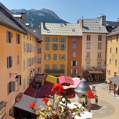 Appartement De Charme Le 1707 Au Coeur De La Cite Vauban Briançon Eksteriør billede